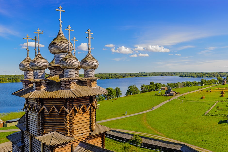 Круизы из Санкт-Петербурга в Кижи