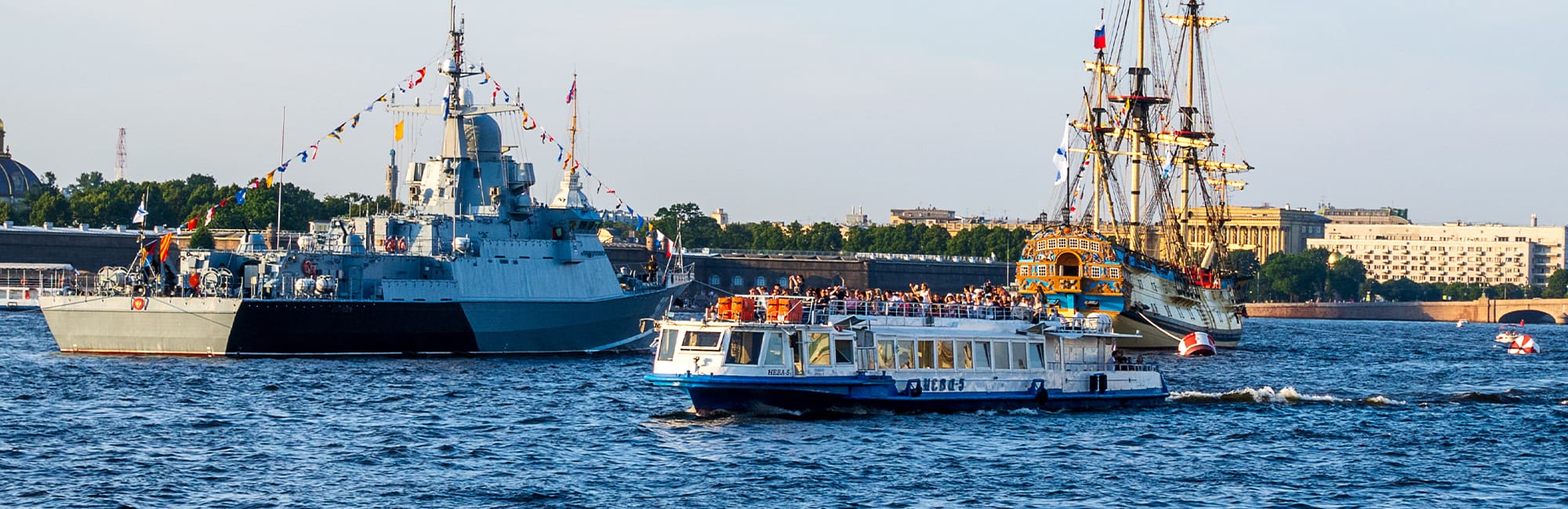 День ВМФ — экскурсия на теплоходе