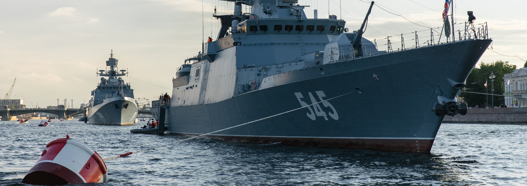 Прогулки на День ВМФ — рейсы и маршруты 2025