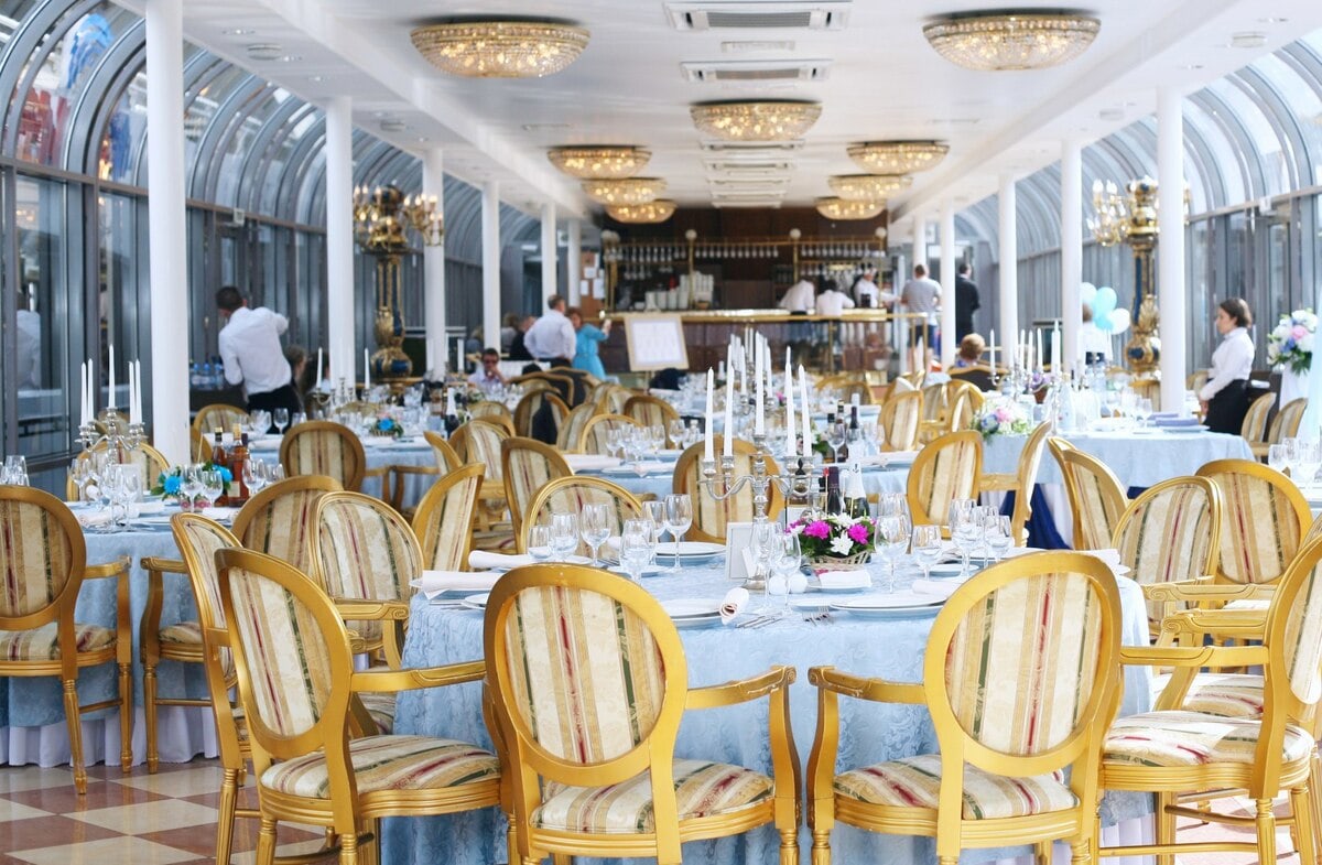 Прогулка по Москве-реке на теплоходе River Palace